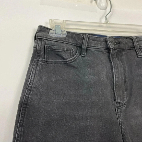 Hollister Black Ultra High Rise Mom Jean Size 3L - Picture 3 of 7